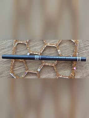 NEW | BBB London Ultra Slim Brow Definer - Cinnamon | Waterproof & Precise